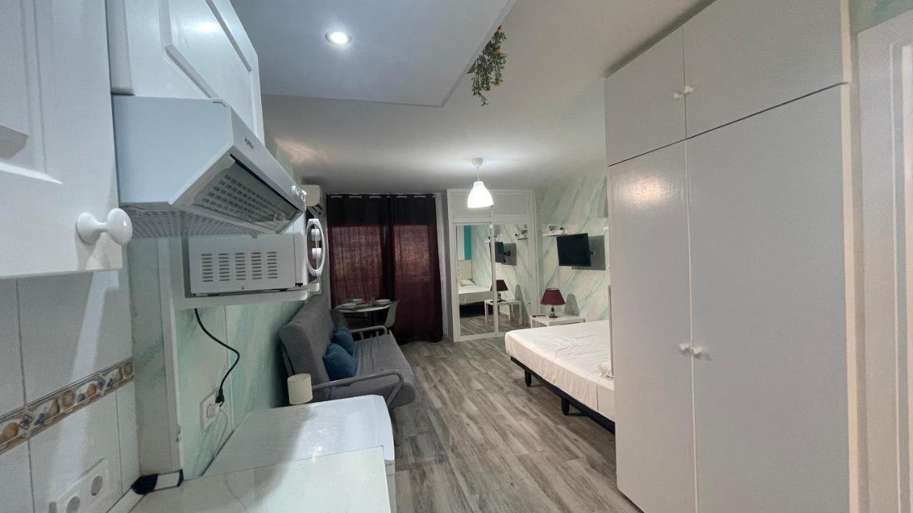 Estudio Jupiter Vista Al Mar 베날마데나코스타 외부 사진